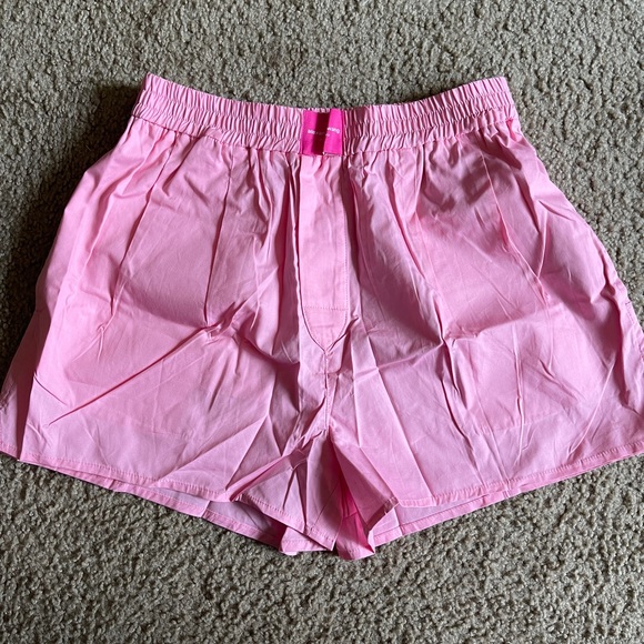 Alexander Wang
logo-patch boxer shorts - Picture 4 of 6